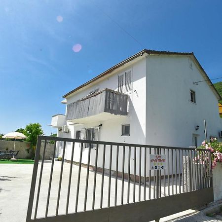 Ban Apartmani Budva Exterior foto